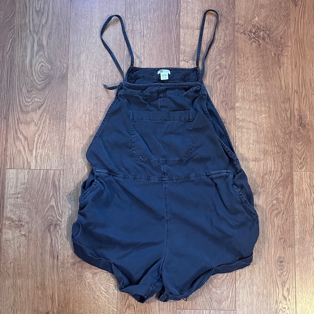 Billabong Black Romper Size XL (fits like M/L)